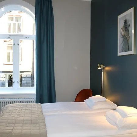 Cochs Hotel 2*