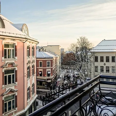 호텔 코크스 판시오나트 2*