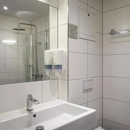 호텔 코크스 판시오나트 2*