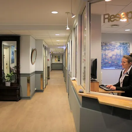 호텔 코크스 판시오나트 2*