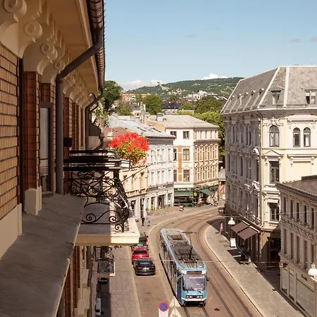 Cochs Szálloda 2*